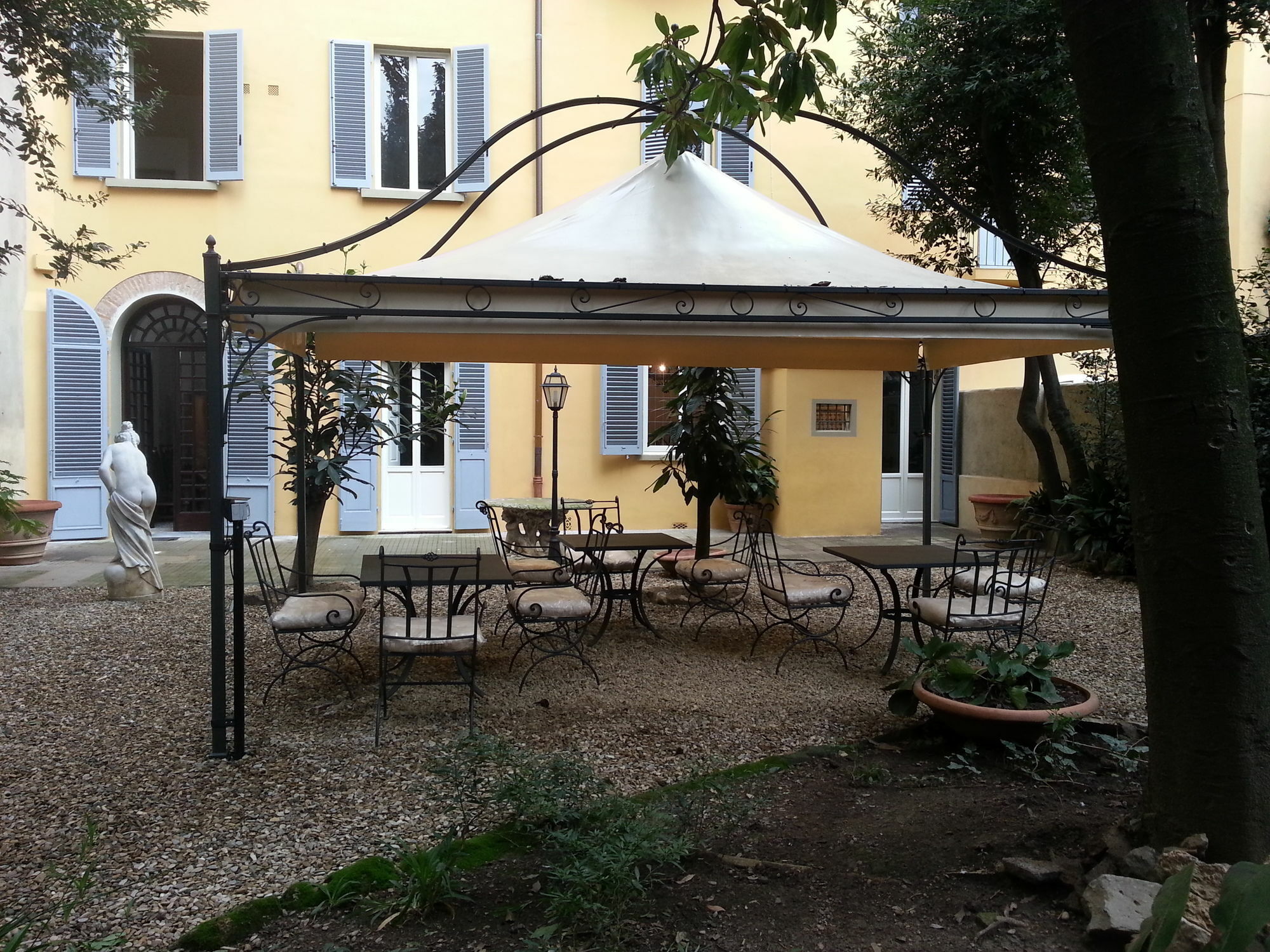 Appartement Little Garden Donatello à Florence Extérieur photo